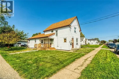 526 Steele Street Port Colborne ON L3K 4Y3