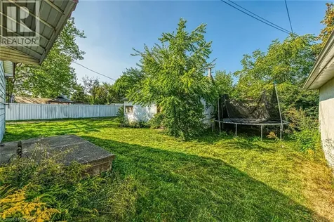 526 Steele Street Port Colborne ON L3K 4Y3