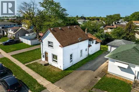 526 Steele Street Port Colborne ON L3K 4Y3