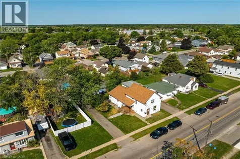 526 Steele Street Port Colborne ON L3K 4Y3