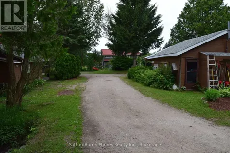 95 Mcvicar Street Saugeen Shores ON N0H 2C0