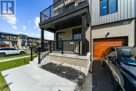 38 Silo Mews Barrie ON L9J 0V3