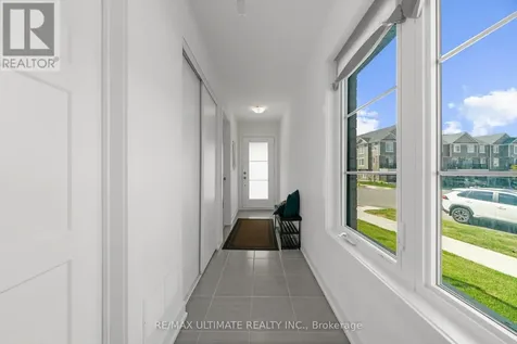 38 Silo Mews Barrie ON L9J 0V3