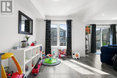 38 Silo Mews Barrie ON L9J 0V3