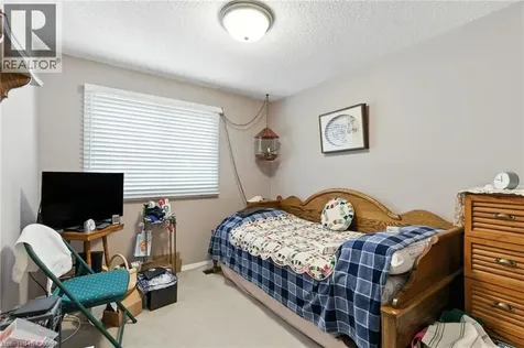 145 Rice Avenue Hamilton ON L9C 6R3