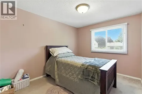 145 Rice Avenue Hamilton ON L9C 6R3