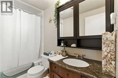 145 Rice Avenue Hamilton ON L9C 6R3