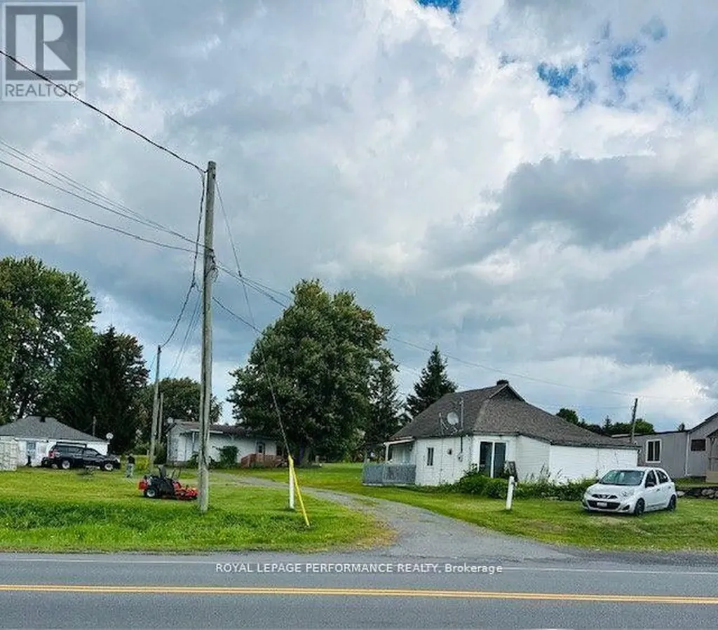 18787 County Road 2 Road South Glengarry ON K6H 7J8