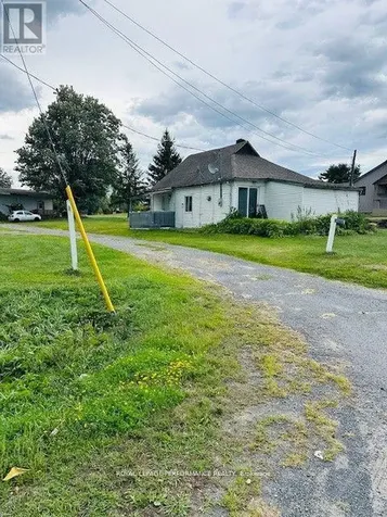 18787 County Road 2 Road South Glengarry ON K6H 7J8