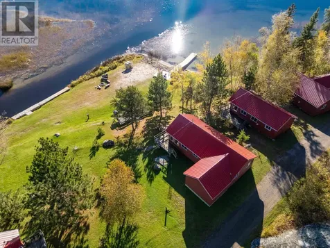 202 Lakeshore Drive Vermilion Bay ON P0V 2V0