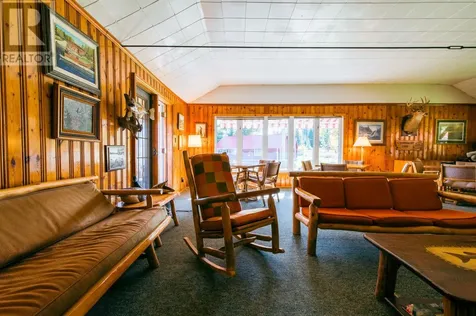 202 Lakeshore Drive Vermilion Bay ON P0V 2V0