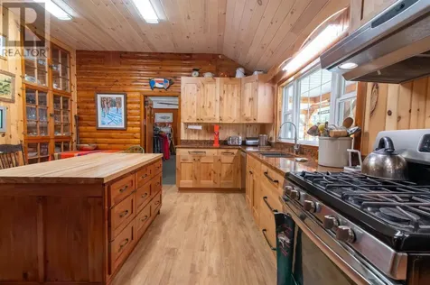 202 Lakeshore Drive Vermilion Bay ON P0V 2V0