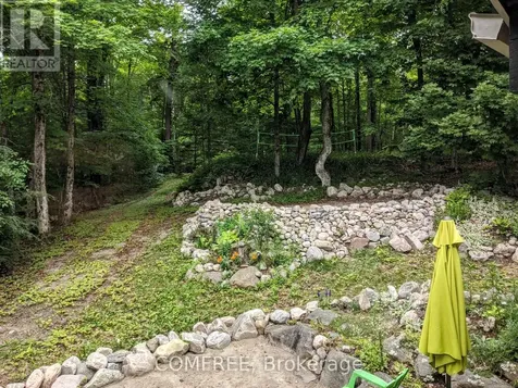 299 Sherwood Drive Perry ON P0A 1R0