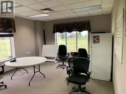 775 Gillard Street Wallaceburg ON N8A 5G7