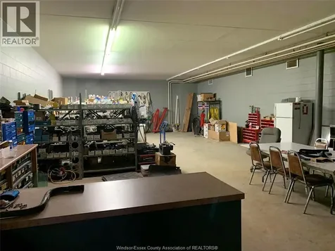 775 Gillard Street Wallaceburg ON N8A 5G7
