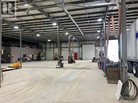 775 Gillard Street Wallaceburg ON N8A 5G7