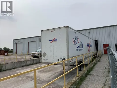 775 Gillard Street Wallaceburg ON N8A 5G7