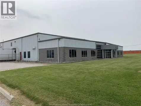 775 Gillard Street Wallaceburg ON N8A 5G7