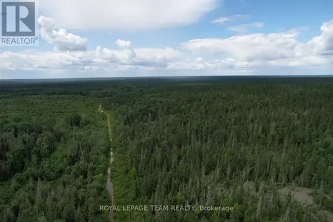 00 Berlinghoff Road Iroquois Falls ON P0K 1E0