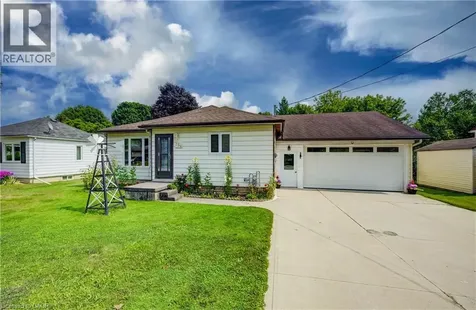 254 Wellington Street West Mount Forest ON N0G 2L0