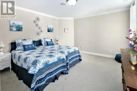 27 Beaver Street South Blue Mountains ON N0H 2P0