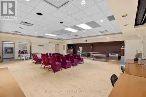 450 Rideau Street Ottawa ON K1N 5Z4