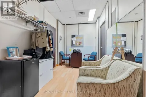 450 Rideau Street Ottawa ON K1N 5Z4