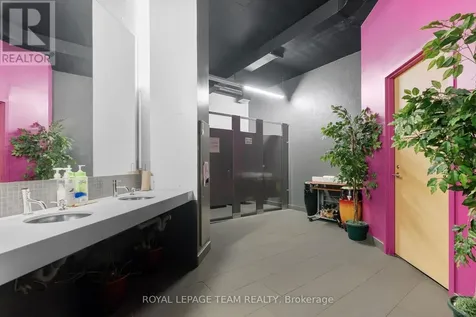 450 Rideau Street Ottawa ON K1N 5Z4