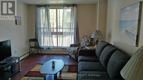 204 Bruyere Street Ottawa ON K1N 5E3