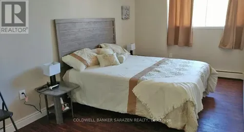 204 Bruyere Street Ottawa ON K1N 5E3
