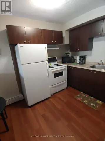 204 Bruyere Street Ottawa ON K1N 5E3