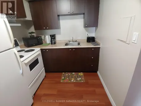 204 Bruyere Street Ottawa ON K1N 5E3