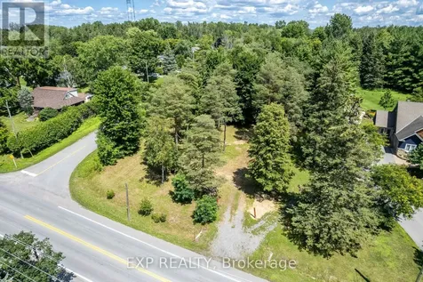 5486 Old Richmond Road Road West Ottawa ON K2R 1E4