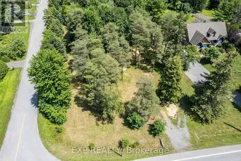 5486 Old Richmond Road Road West Ottawa ON K2R 1E4