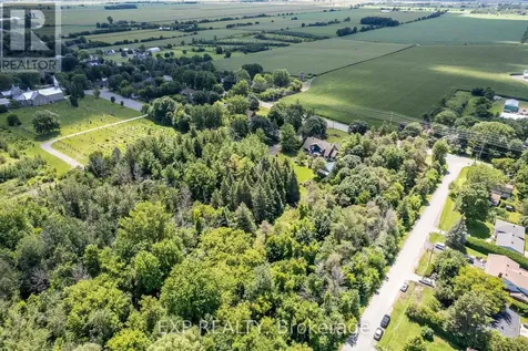 5486 Old Richmond Road Road West Ottawa ON K2R 1E4