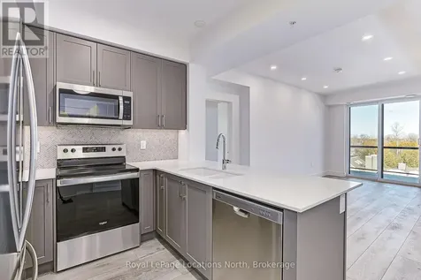 4 Kimberly Lane Collingwood ON L9Y 5B4