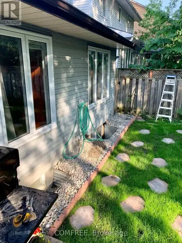 152 Twyford Street Ottawa ON K1V 0V7