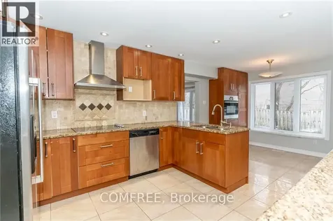 152 Twyford Street Ottawa ON K1V 0V7