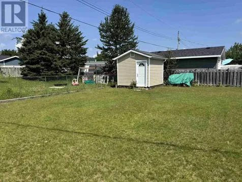49 Otter Avenue Manitouwadge ON P0T 2C0