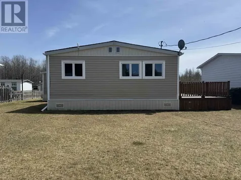 49 Otter Avenue Manitouwadge ON P0T 2C0
