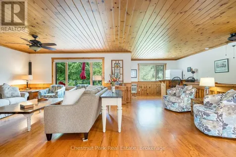 119 Martin Grove Blue Mountains ON L9Y 0N5