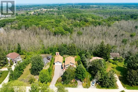 119 Martin Grove Blue Mountains ON L9Y 0N5