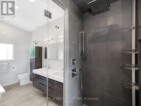 46 Forest Hill Road South Stormont ON K0C 1P0