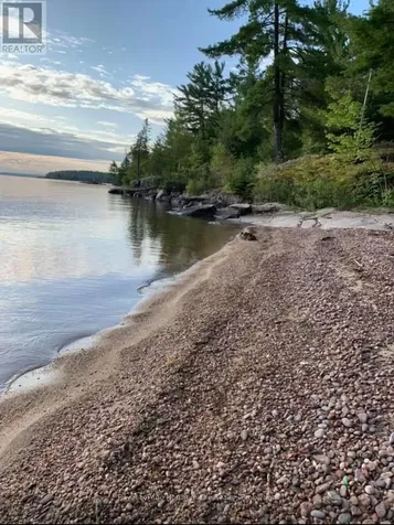 16 Muskie Bay Lake Nipissing Nipissing ON P0H 1W0