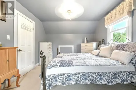25 Laurentian Street Deep River ON K0J 1P0
