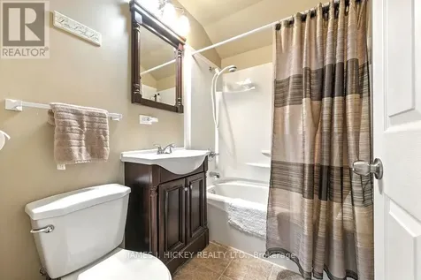 25 Laurentian Street Deep River ON K0J 1P0