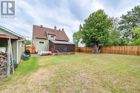 25 Laurentian Street Deep River ON K0J 1P0