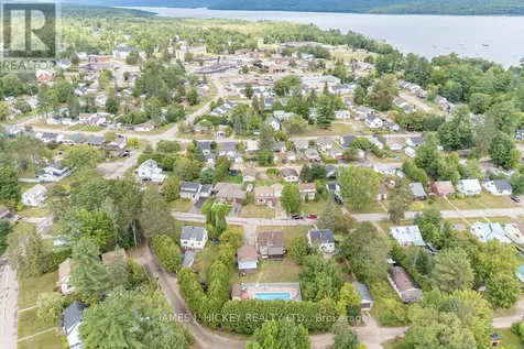 25 Laurentian Street Deep River ON K0J 1P0