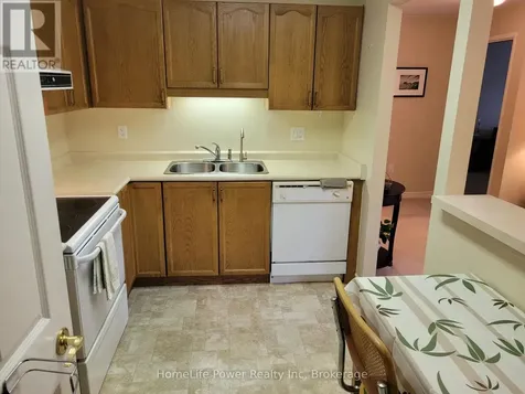 20 St George Street Kitchener ON N2G 2S7