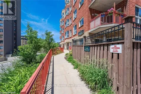 20 St George Street Kitchener ON N2G 2S7